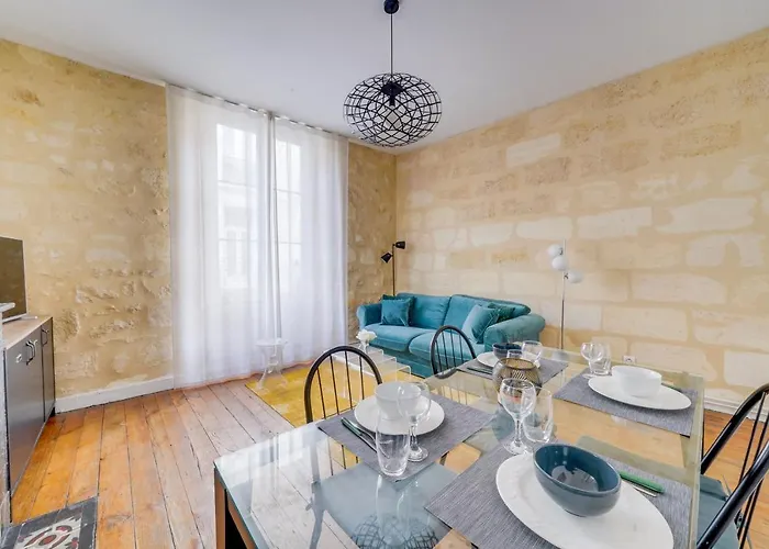 Chez Jeanne - Hyper Centre بوردو